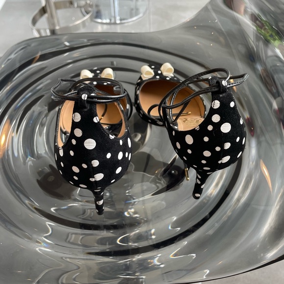 Salvatore ferragamo polka dot heels - Picture 10 of 12